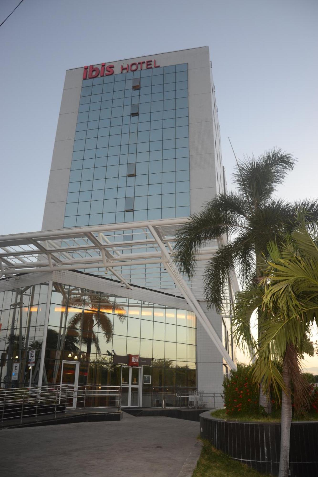 Ibis Mossoro Hotel Exterior foto
